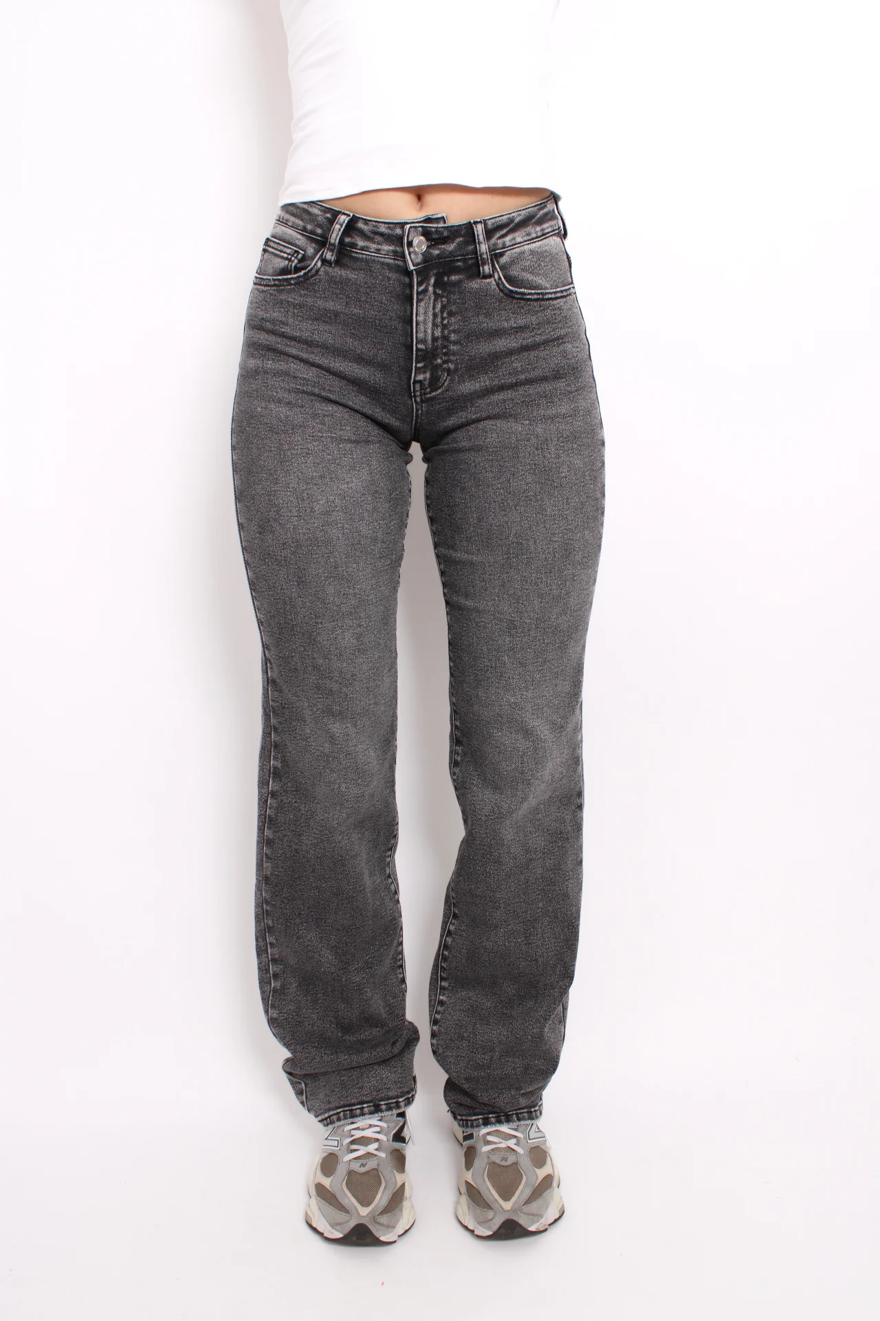 ''EXTRA TALL'' MID WAIST JEANS - GREY - Image 4