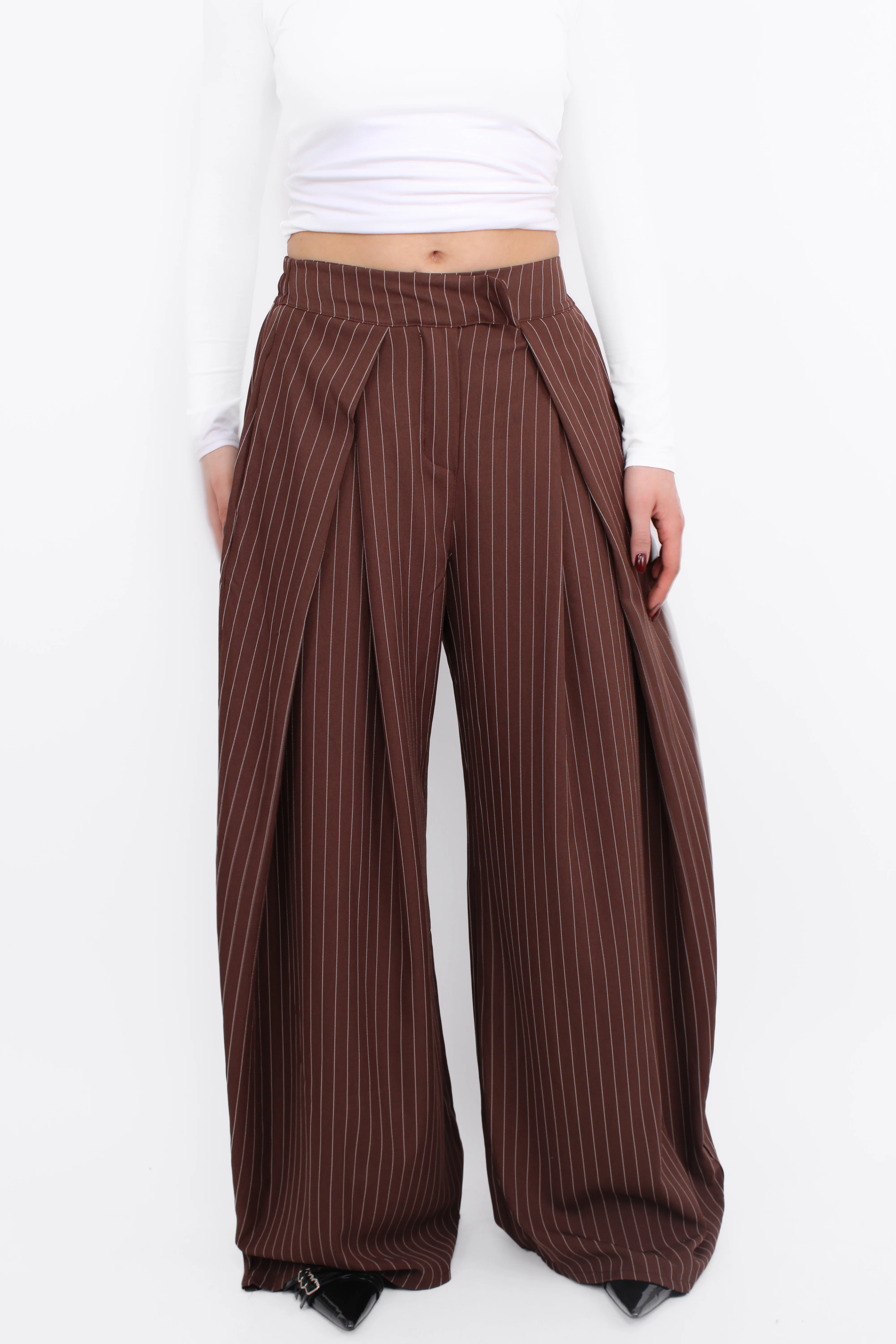 MADISON PINSTRIPE TROUSER - BROWN - Image 4