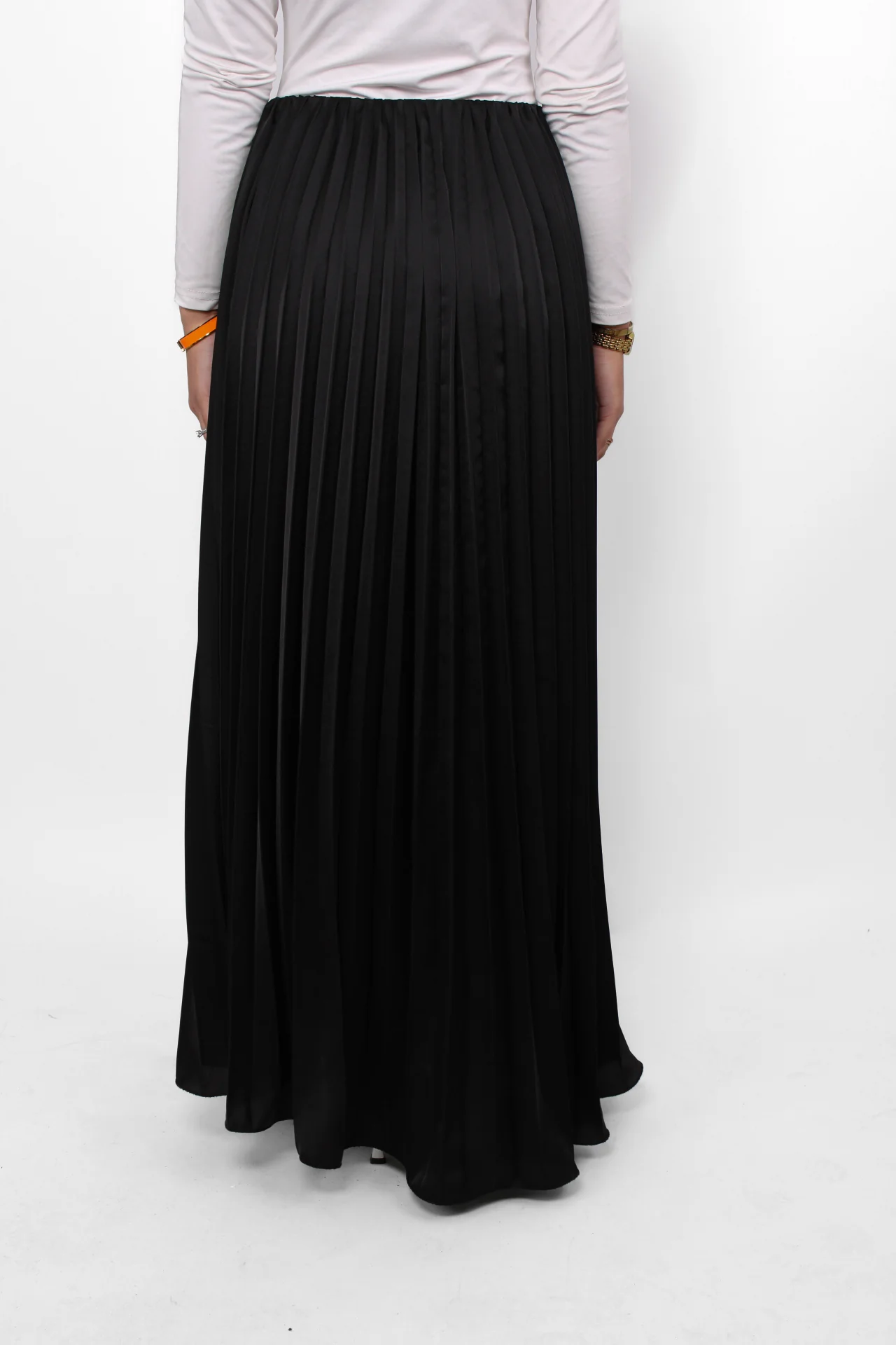 PLISSE MAXI SKIRT - BLACK - Image 2