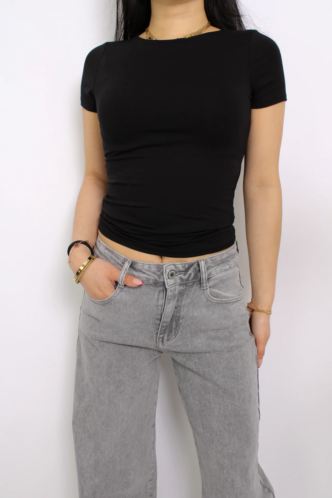 POSY SHORT SLEEVE TOP - BLACK - Image 3