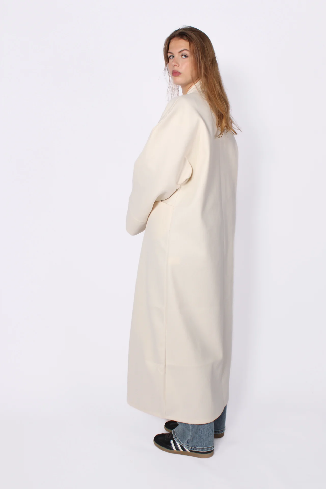 “TALL'' NYLA KIMONO - BEIGE - Image 9